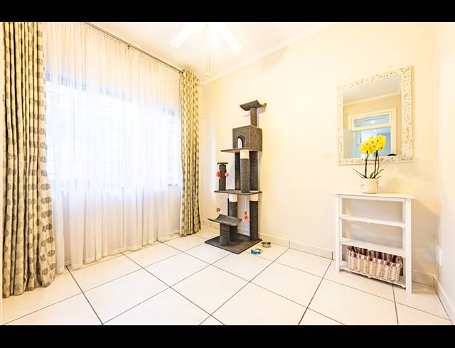 4 BEDROOM FREEHOLD TO LET IN WESTVILLE